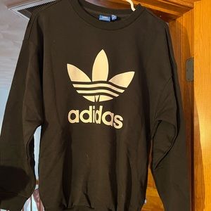NWOT Adidas crewneck